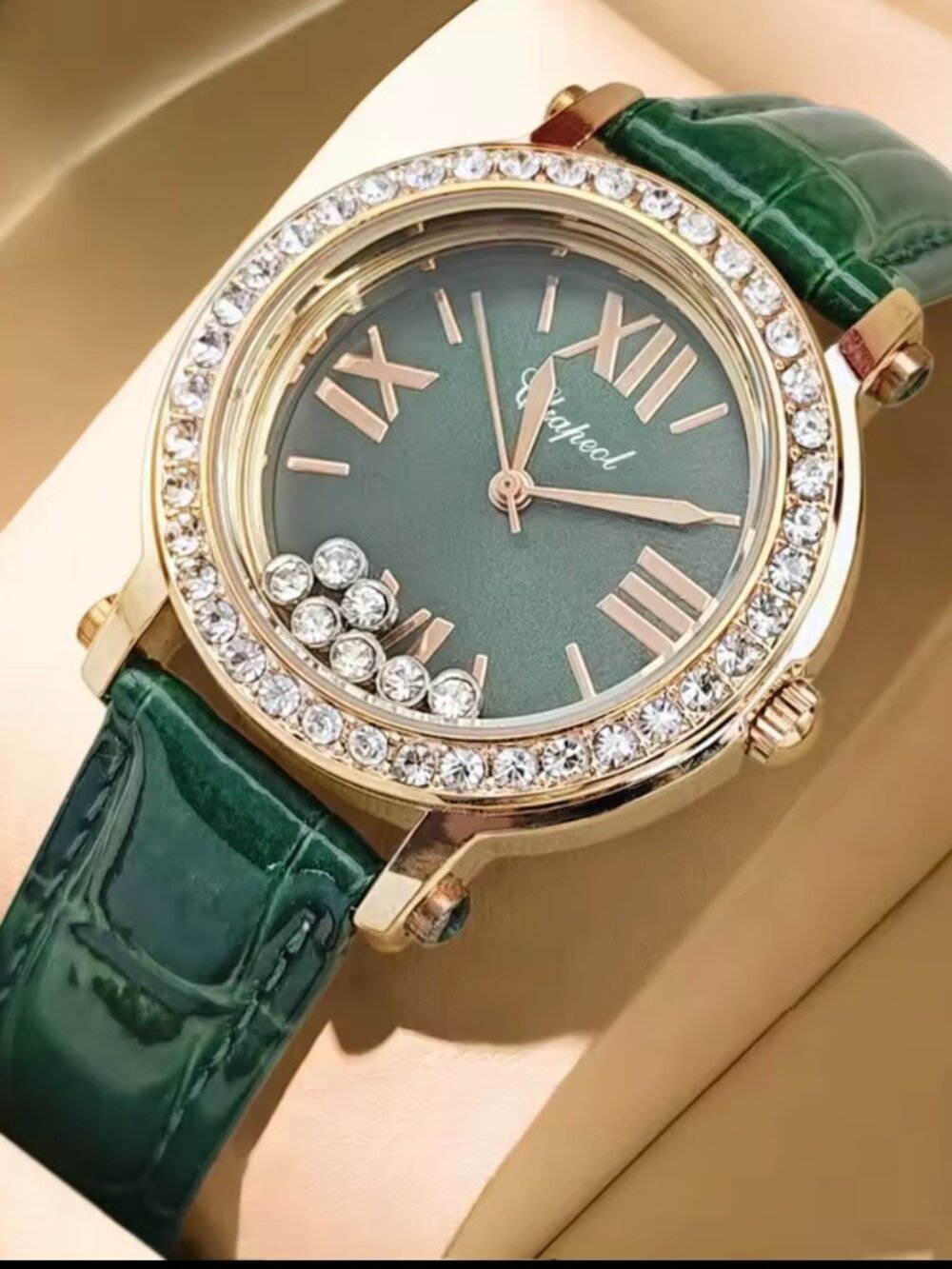 Chopard Styling Ladies Floating Diamonds 35mm Wristwatch in Emerald Green